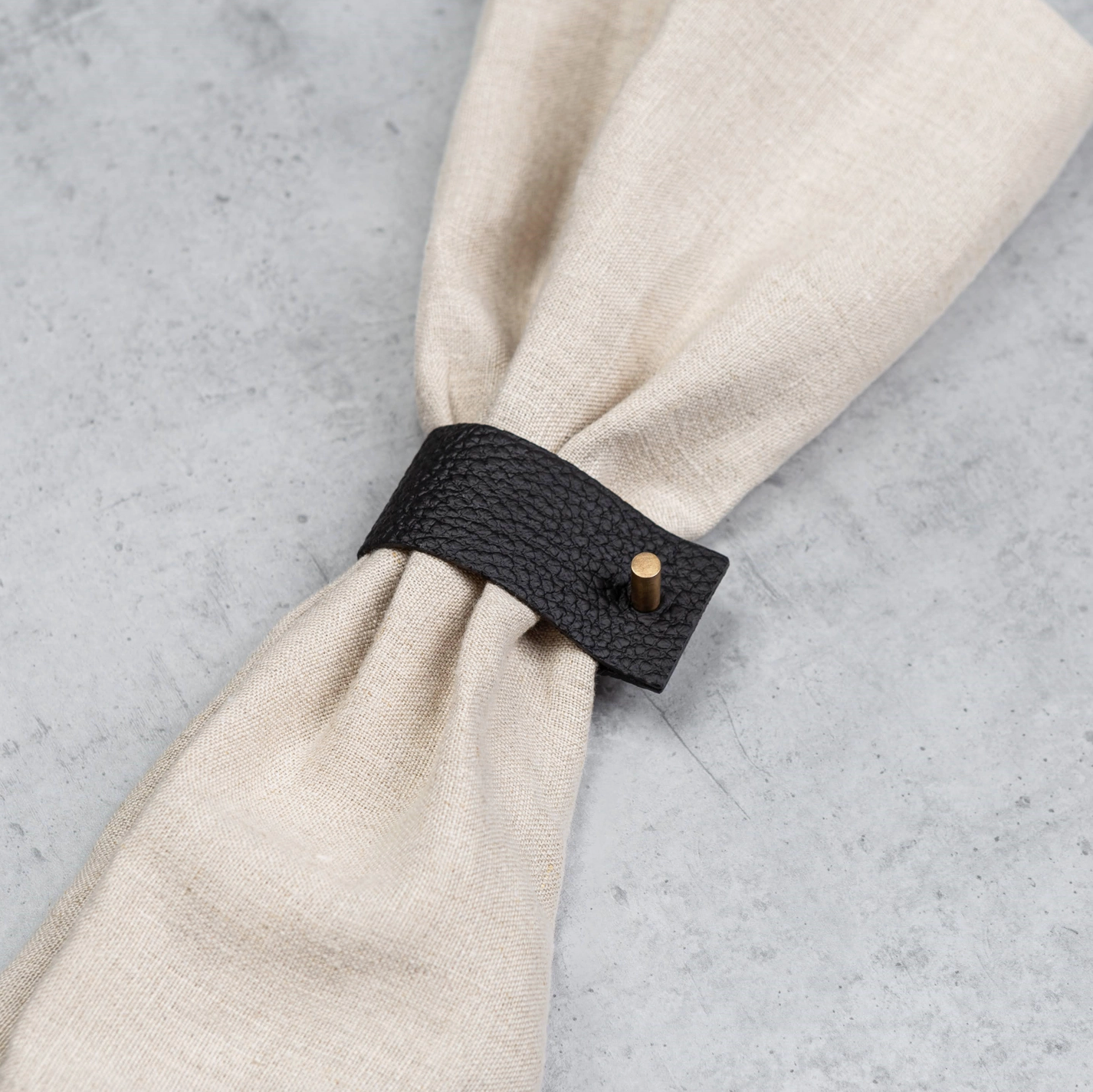 Black Leather Napkin Ring (set of 4)