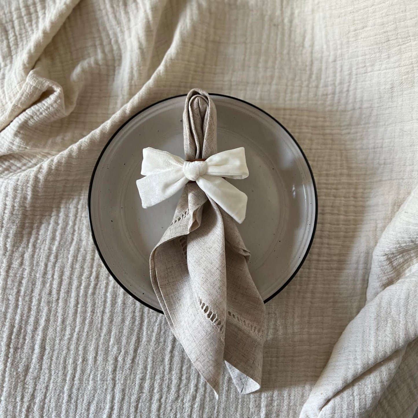 Bow Top Napkin Ring (set of 4) - White